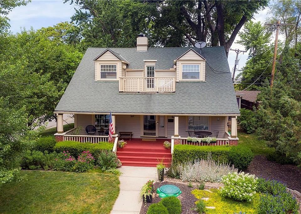 1st image of 3005 De Groff Way