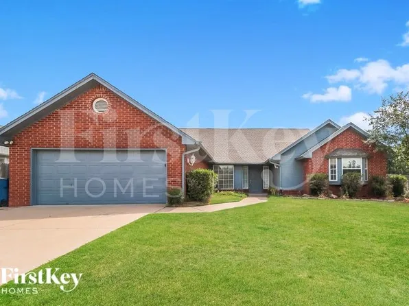 800 Adams Trl, Edmond, OK 73012
