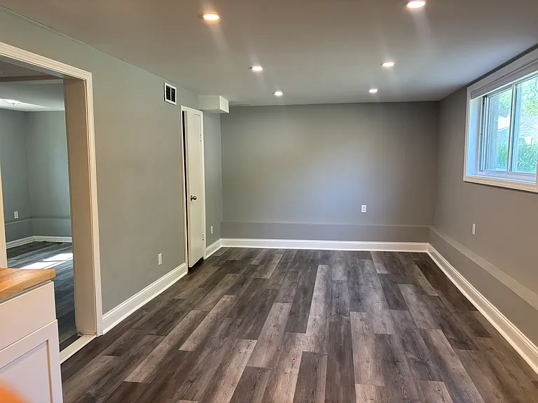 920 E Lincoln Ave #1 — Photo 5