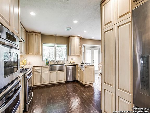 5th image of 429 Sagecrest Dr