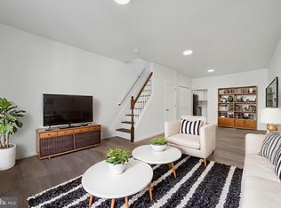 2412 S Franklin St, Philadelphia, PA 19148