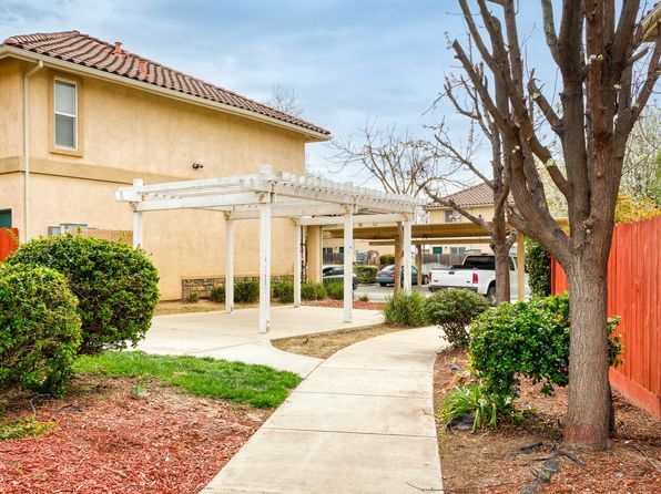 3850 Lexar Dr APT 15