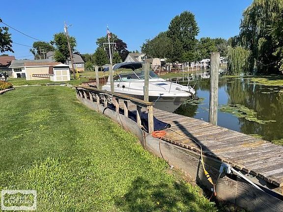 5th image of 28697 S River Rd