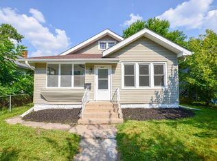 902 Newton Ave N, Minneapolis, MN 55411