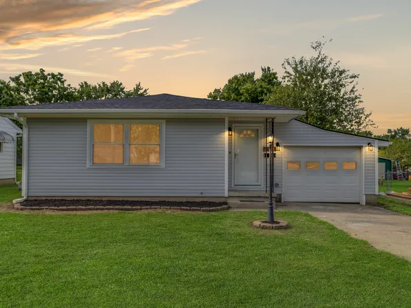 653 E Ward St, Urbana, OH 43078