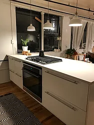 Rented by R New York