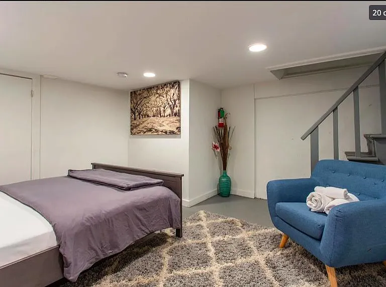 606 S American St #1 — Photo 18