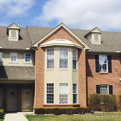13645 Silver Birch Cir photo 1
