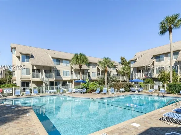 15 Deallyon Ave APT 48, Hilton Head Island, SC 29928