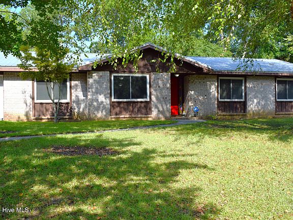 2nd image of 4011 Whispering Pines Road S