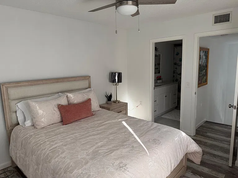 2813 28th Ct — Photo 13