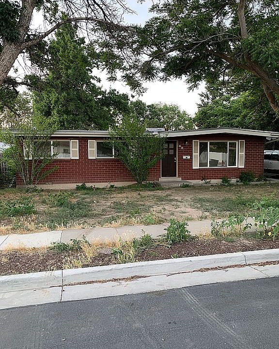 1st image of 684 W Auburn Dr