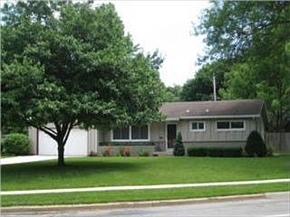 5th image of 7901 Lamar Ave