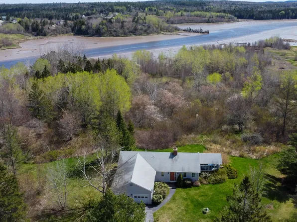 150 Looks Point Road, Jonesboro, ME 04648