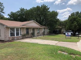 514 Campbell Ln, Denton, TX 76209