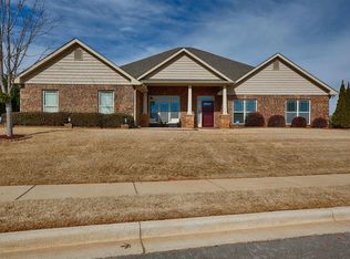 200 Pebble Creek Dr SW, Madison, AL 35756