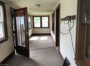 906 Silvercrest Ave, Akron, OH 44314