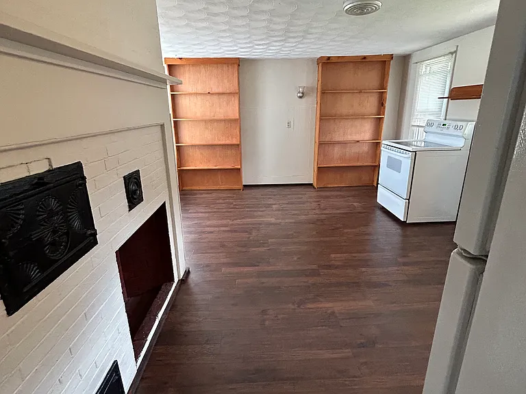 60 Elm St #2 — Photo 10