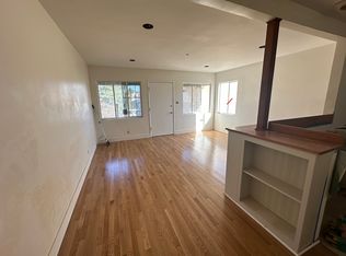 4631 Melbourne Ave, Los Angeles, CA 90027
