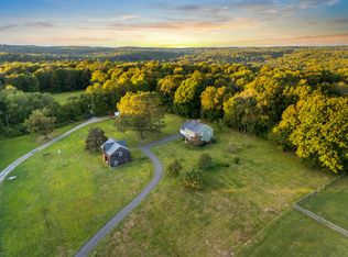 29 Meeker Hill Rd, Redding, CT 06896