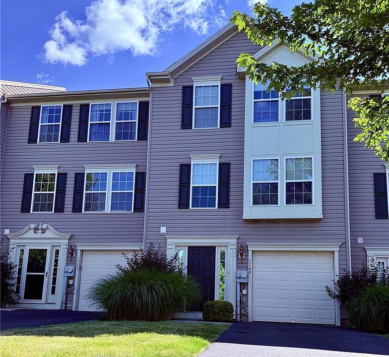 1st image of 1149 Sparrow Way