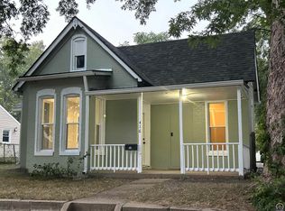 416 NW Fairchild St, Topeka, KS 66608