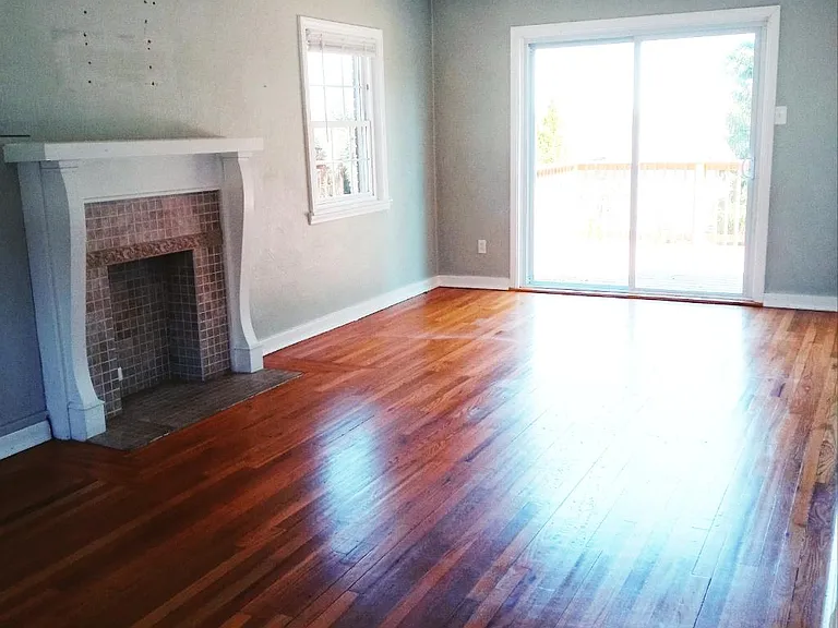 3935 Greensburg Pike — Photo 2