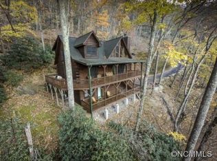 569 Tawodi Trl, Maggie Valley, NC 28751