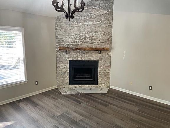 5th image of 3410 Spangler Dr APT 18