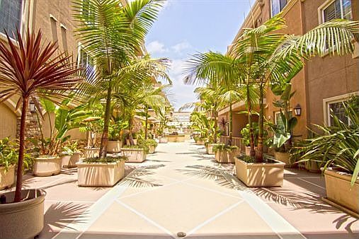 3rd image of 2750 Artesia Blvd Unit 106