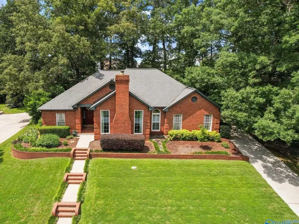 122 Heritage Ln, Madison, AL 35758