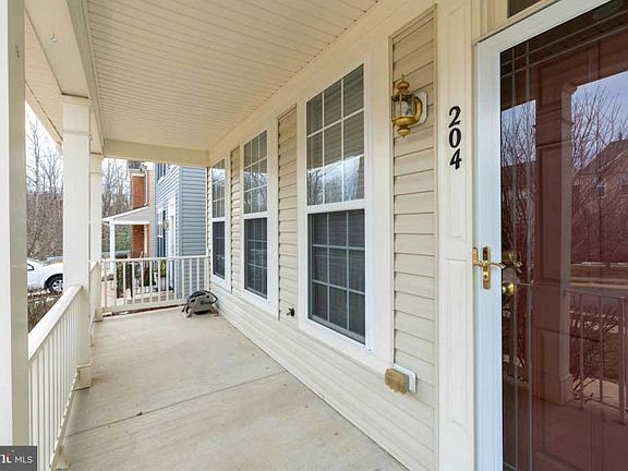 2nd image of 204 Taft Dr