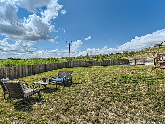 4th image of 13404 HOMESTEAD WAY