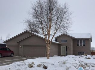 7413 W Leah St, Sioux Falls, SD 57106