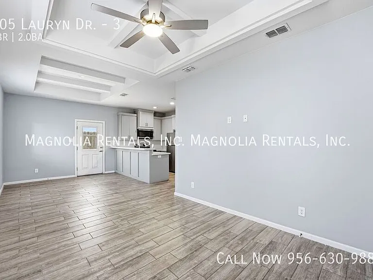 105 Lauryn Dr #3 — Photo 3