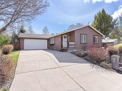 2455 NE Wintergreen Dr, Bend, OR, 97701