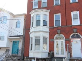 132 3rd Ave, Newark, NJ 07104