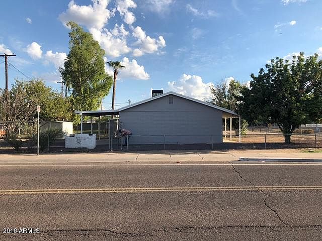 2nd image of 1847 N 39th Ave