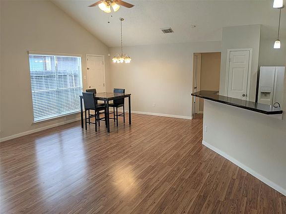 2nd image of 939 Holly Hall Dr