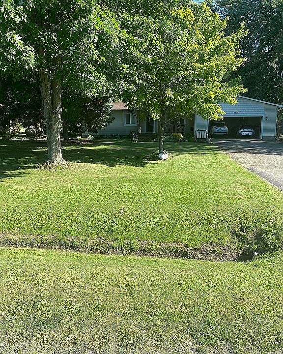 2nd image of 12279 Coldwater Rd
