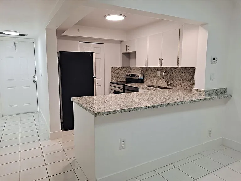 8000 Fairview Dr #110 — Photo 14
