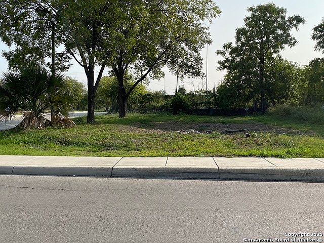 1st image of 442 Furnish Ave