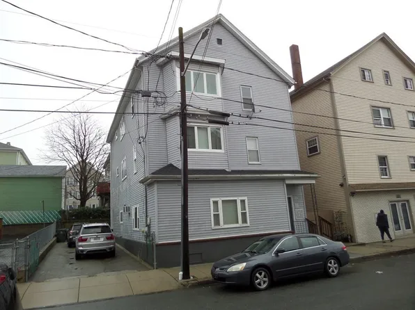 174 Jencks St, Fall River, MA 02723