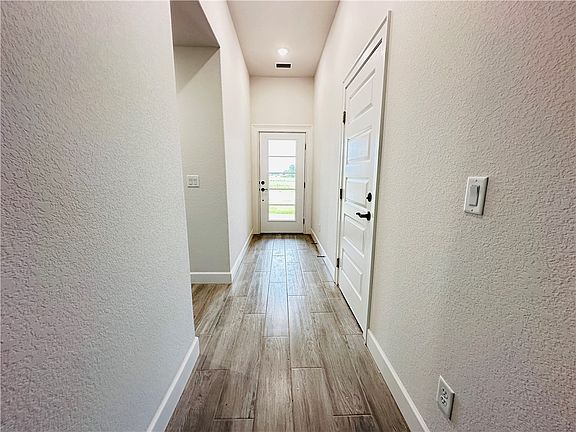 4th image of 6421 NW Harley St