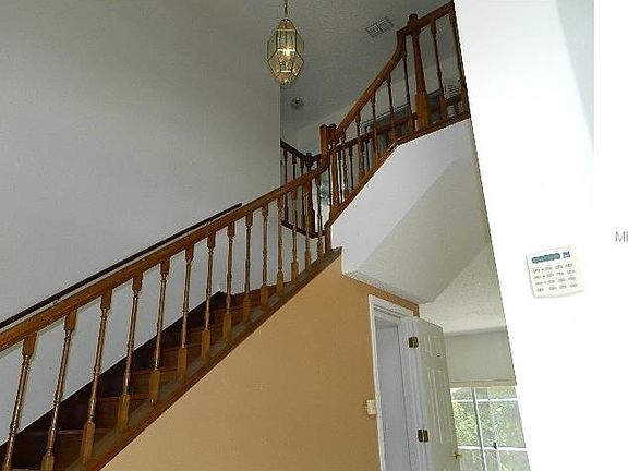 3rd image of 938 Kerwood Cir