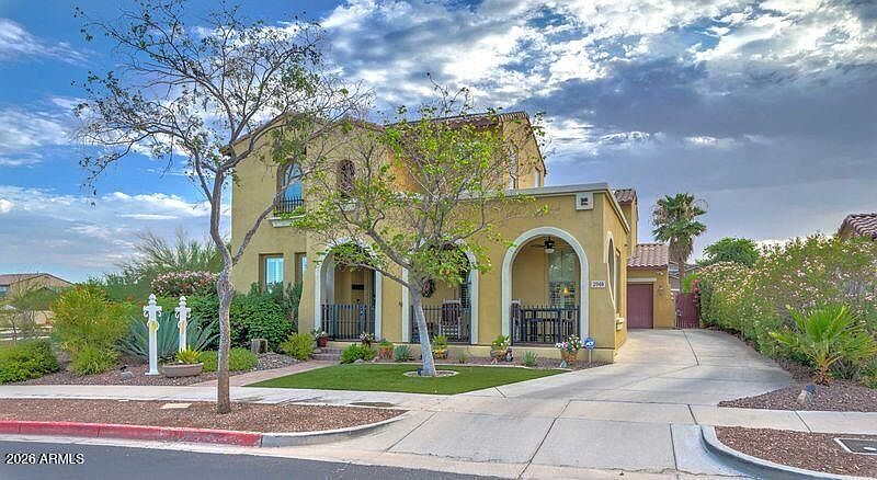 1st image of 2946 N BEVERLY Place