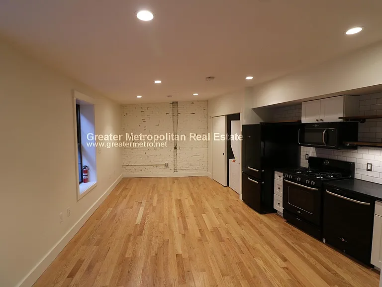 280 North St #2 — Photo 4