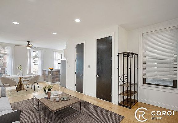 3rd image of 526 Mac Donough St #2F