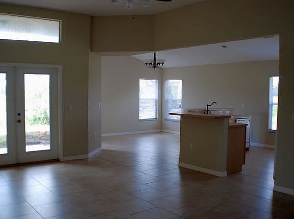 2nd image of 9721 SE 117th Trl