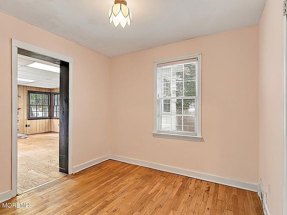 5th image of 78 Clinton Avenue